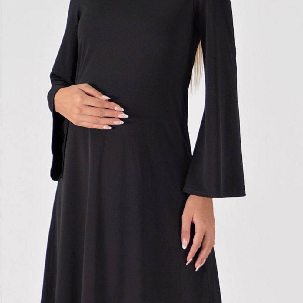 BELLA FLORE MATERNITY BELL SLEEVE DRESS: BLACK: NEW WITHOUT TAGS: SIZE S